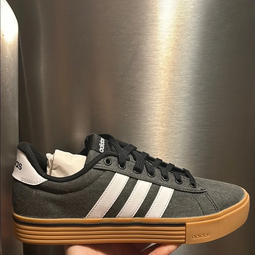 Adidas Daily 4.0 Men's Running Sneaker size 8 1/2 7 1/2 NIB